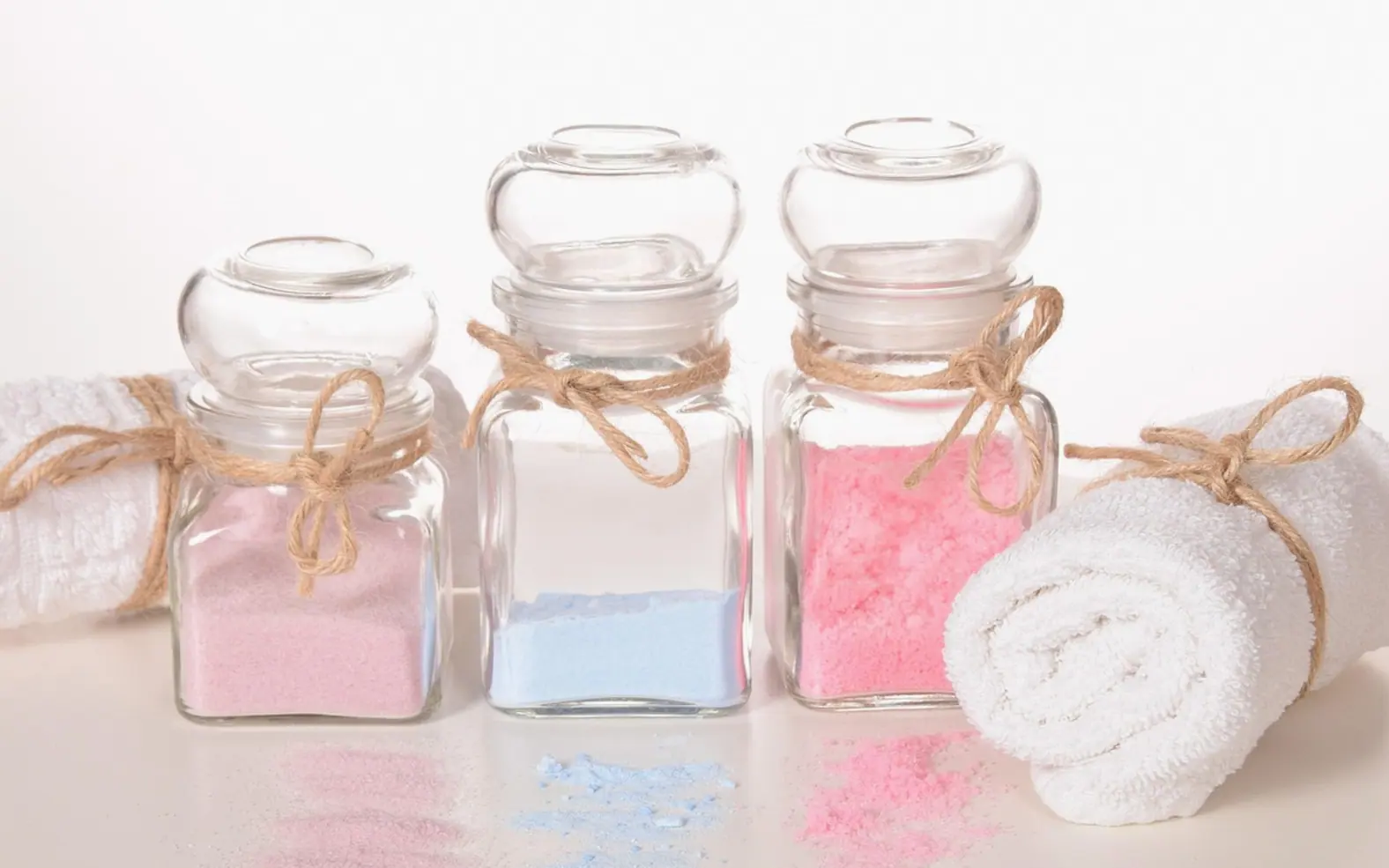 Salt, bath and natural